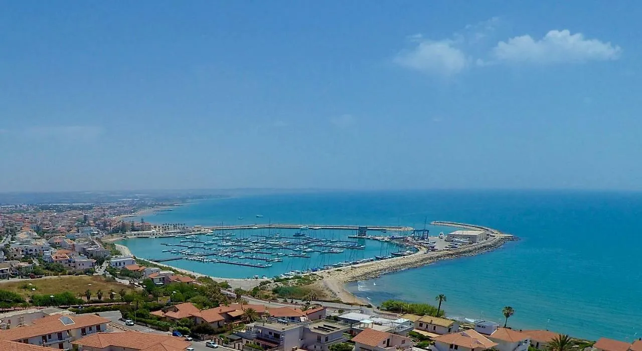 Apartment Ferienwohnung A Casa Di Beppe Marina di Ragusa Italien